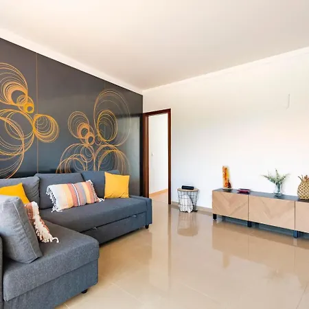 Apartmán My In - Your Near The With The Castle View! Sesimbra