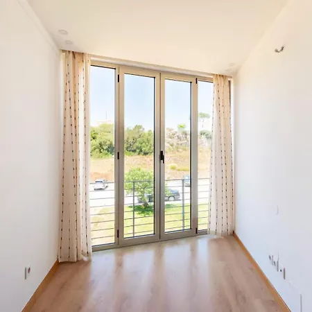 My In - Your Near The With The Castle View!