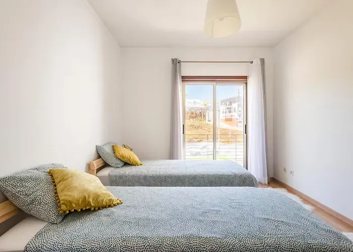 My In - Your Near The With The Castle View! Apartment Sesimbra