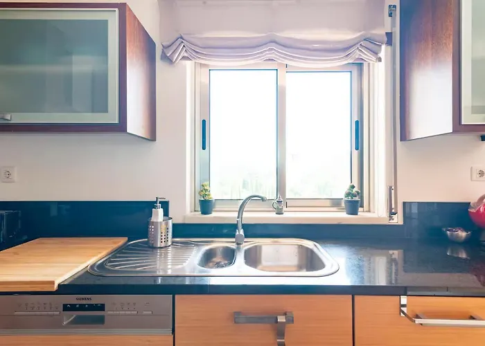 Apartment My In - Your Near The With The Castle View!